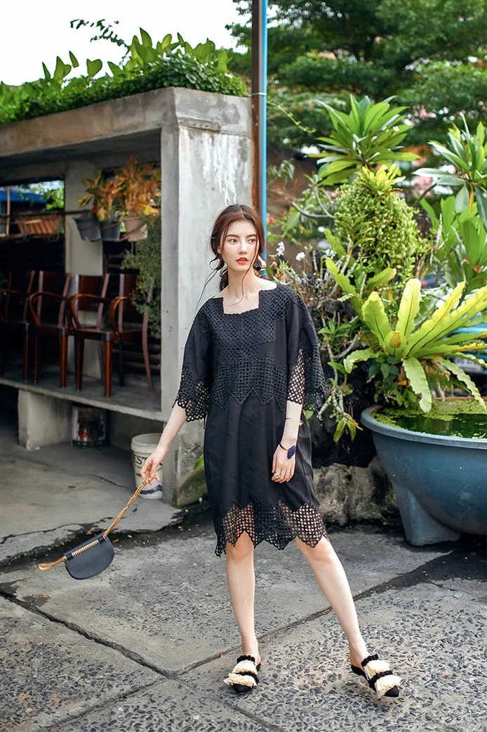 8GIRLS DESIGN BLACK SMOCK DRESS WITH LACE DETAIL