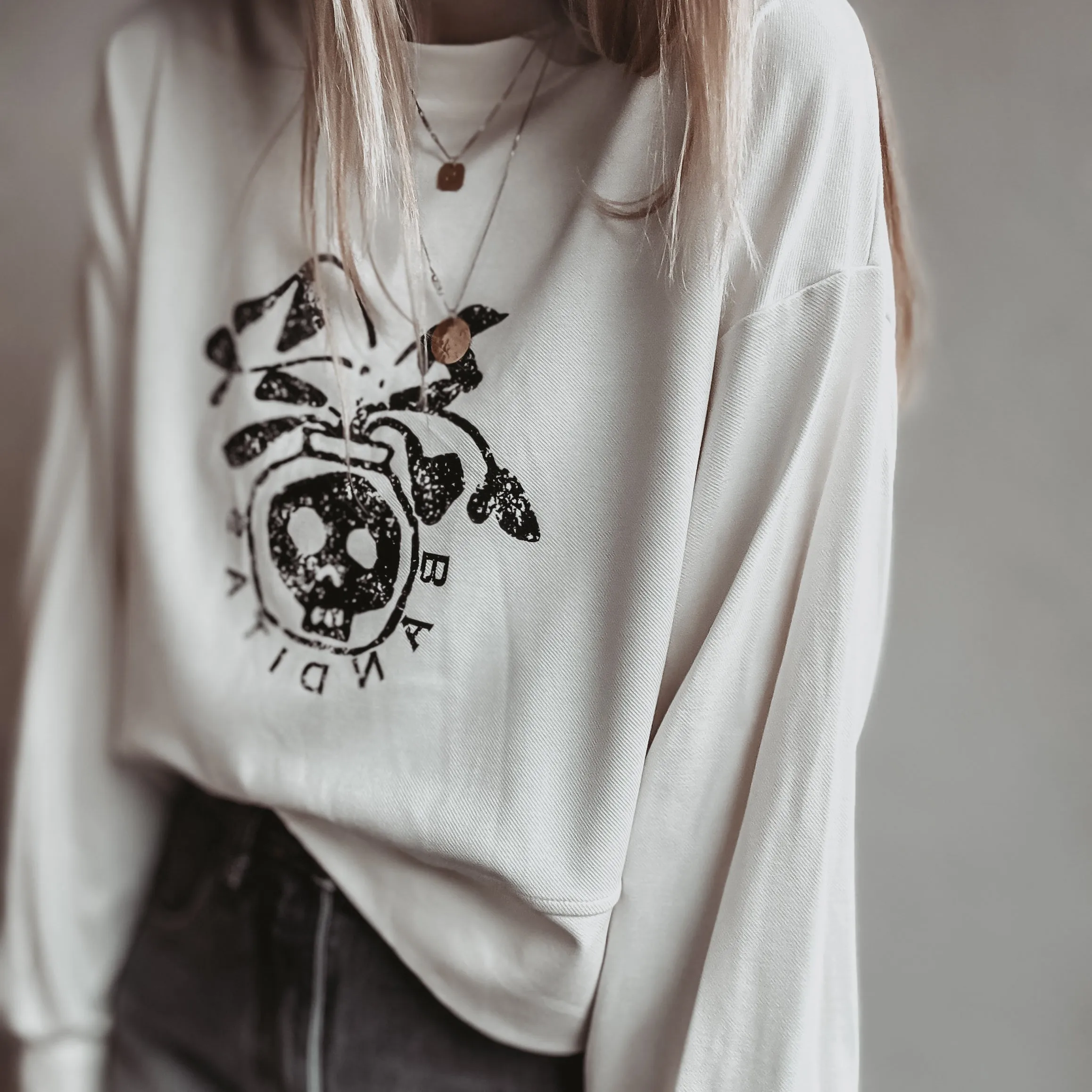Banditas flowers sweatshirt  *NEW*