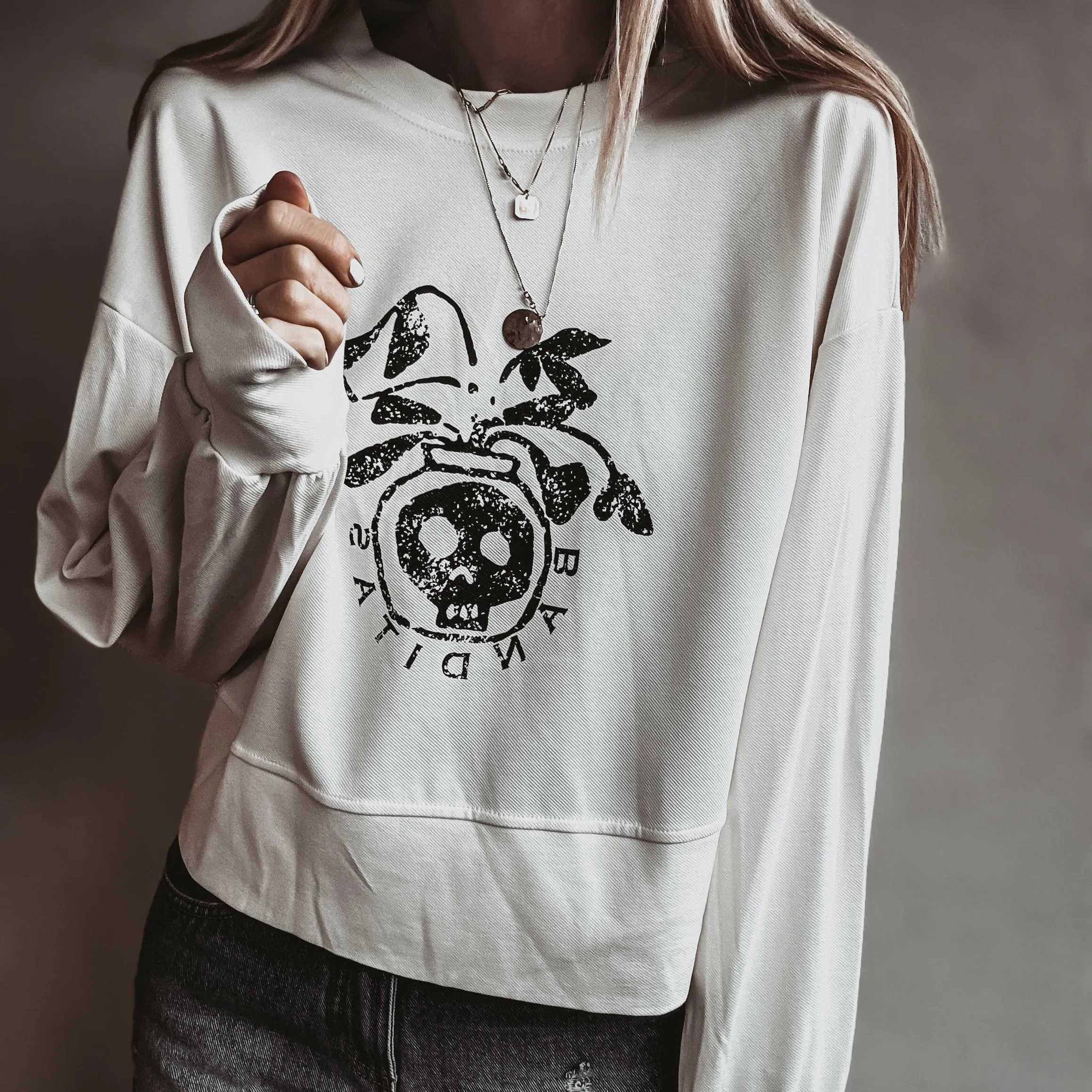 Banditas flowers sweatshirt  *NEW*