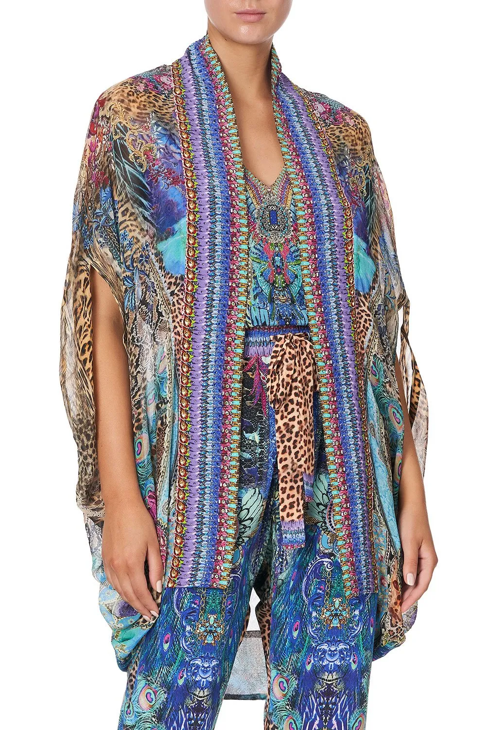 OPEN FRONT CARDI CAPE BASILICA BEEUTY