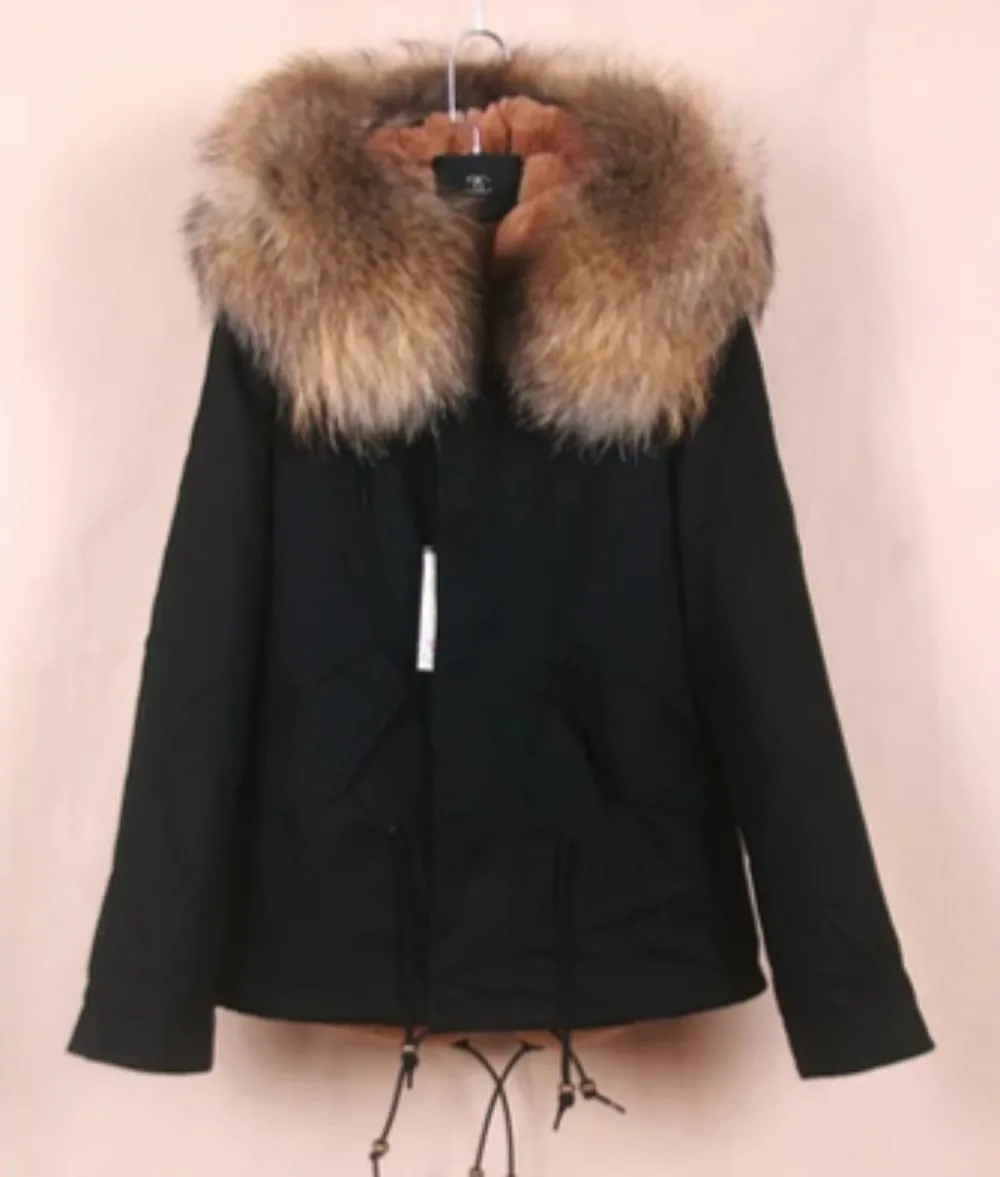 Women's Winter Casual Polyester Slim Short Parka With Raccoon Fur
