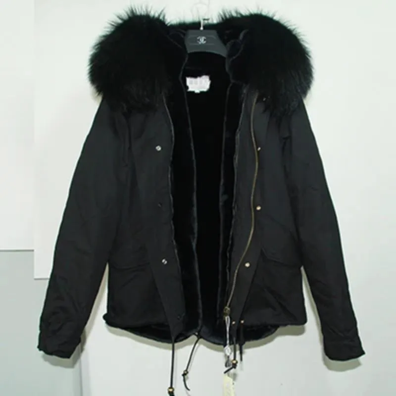 Women's Winter Casual Polyester Slim Short Parka With Raccoon Fur
