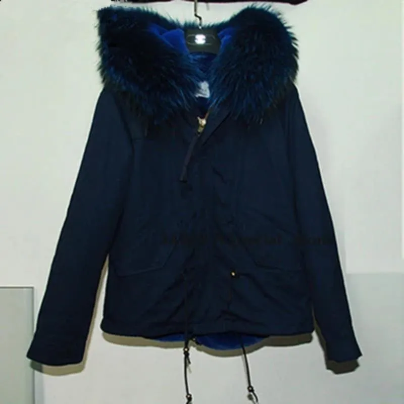 Women's Winter Casual Polyester Slim Short Parka With Raccoon Fur