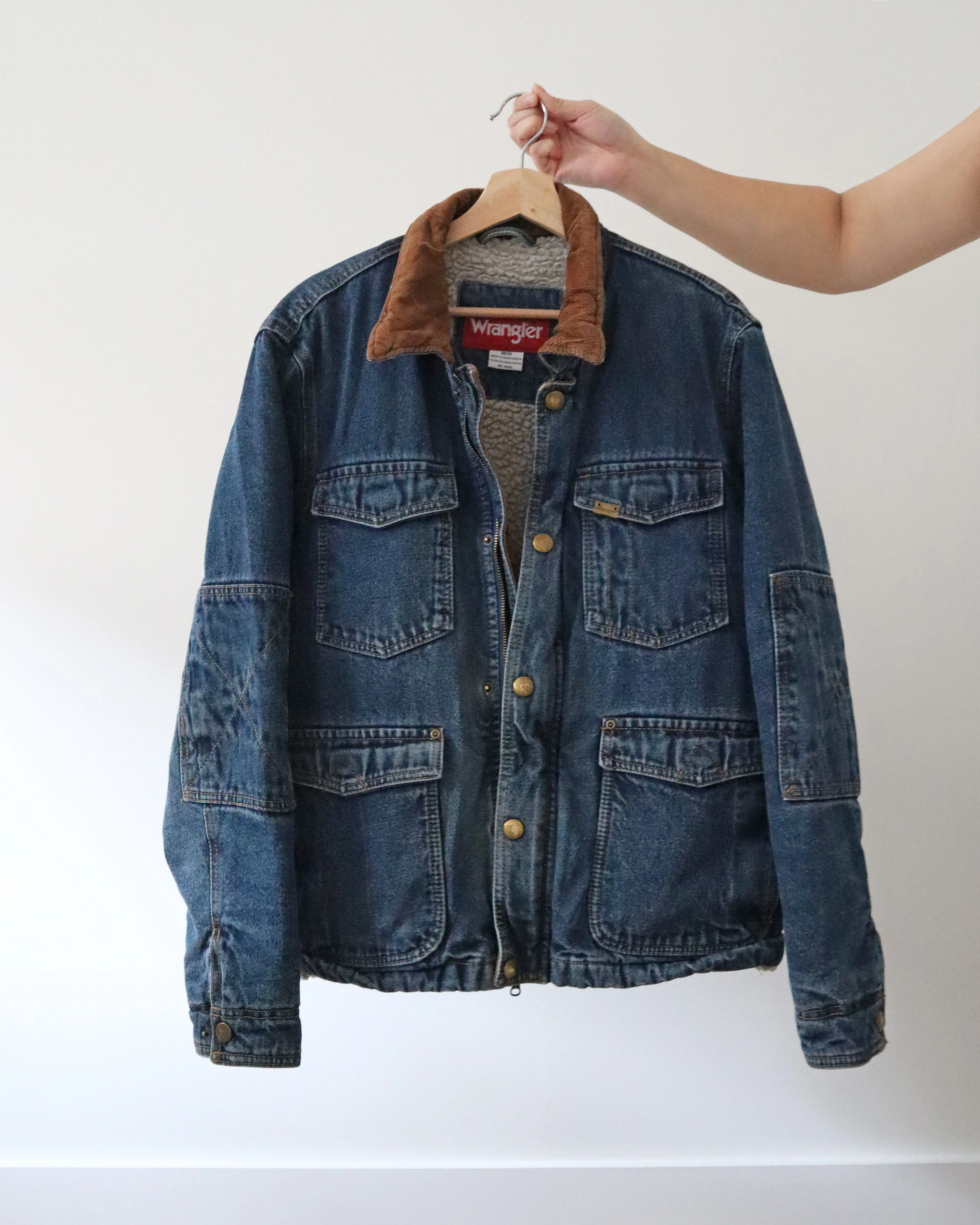Wrangler Sherpa Lined Denim Jacket (M)